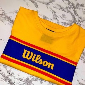 Cropped Wilson t-shirt